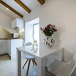 Mikula And Cvita Stone House * Split