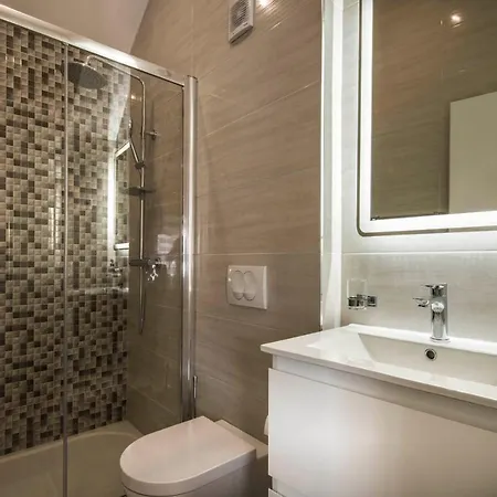 Apartment Mikula And Cvita Stone House