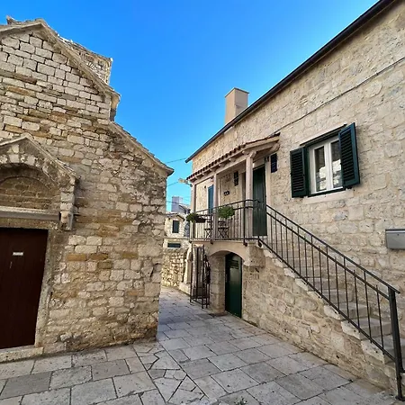 Apartamento Mikula And Cvita Stone House